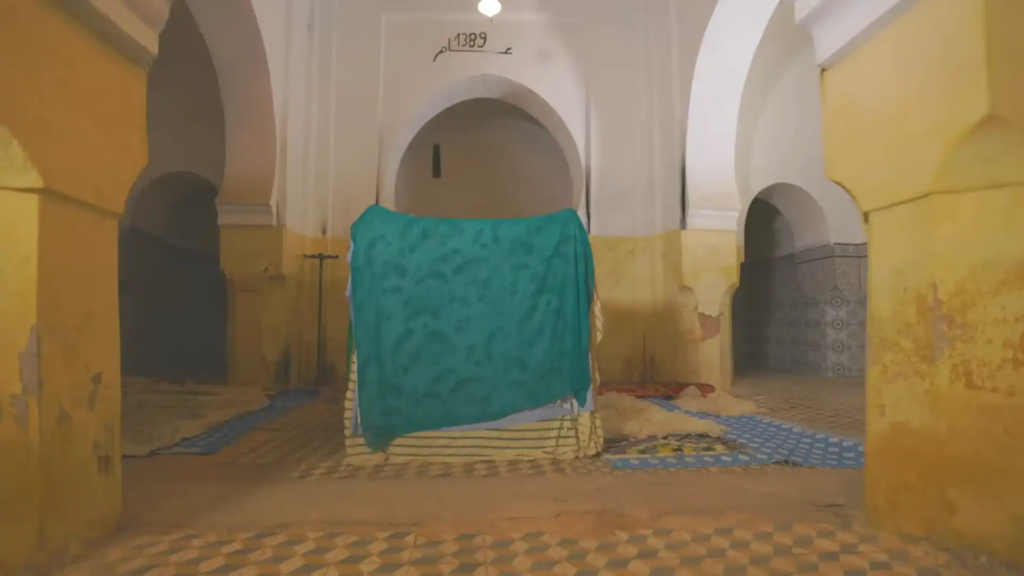 صورة إضافية