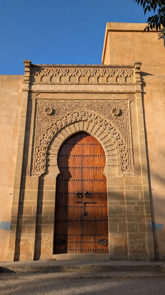 زاوية النساك‎