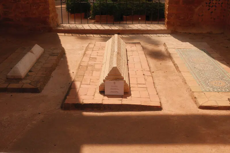 ضريح السلطان أبو الحسن علي بن عثمان (السلطان الأسود)