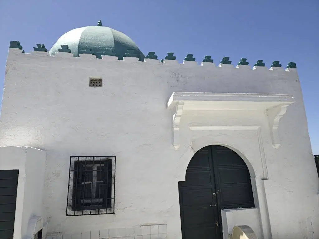 صورة إضافية