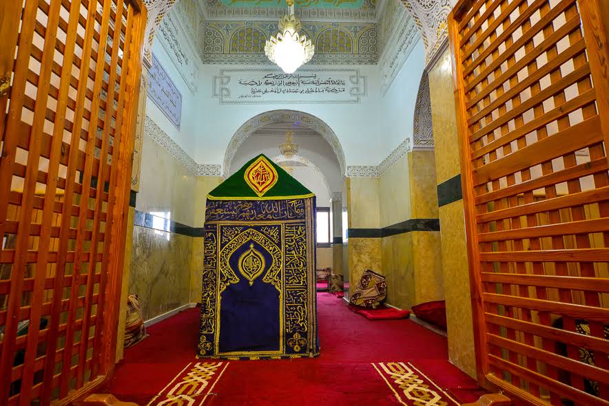 ضريح الشيخ ماء العينين‎