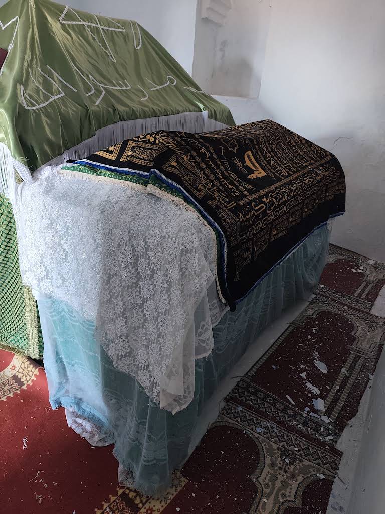ضريح سيدي أحمد بن عجيبة